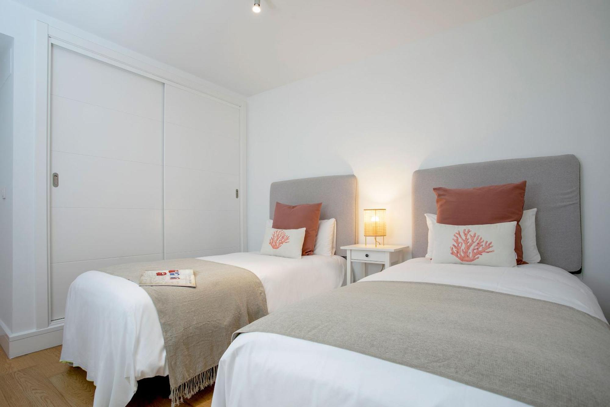 Genteel Home San Agustin Malaga Bagian luar foto